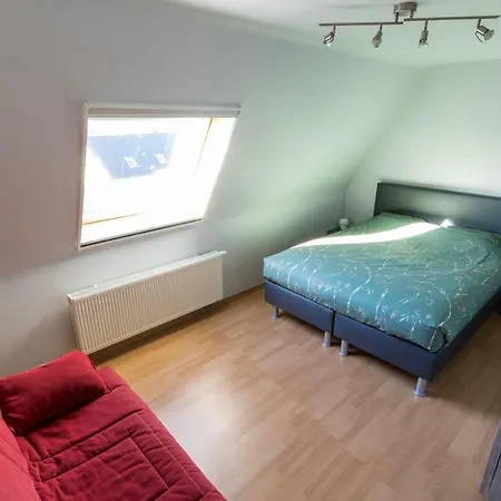 דירה Huize Oesjoe